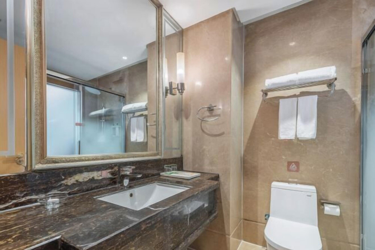 Bathroom 4, Vienna Classic Hotel (Hefei Shushan), Hefei