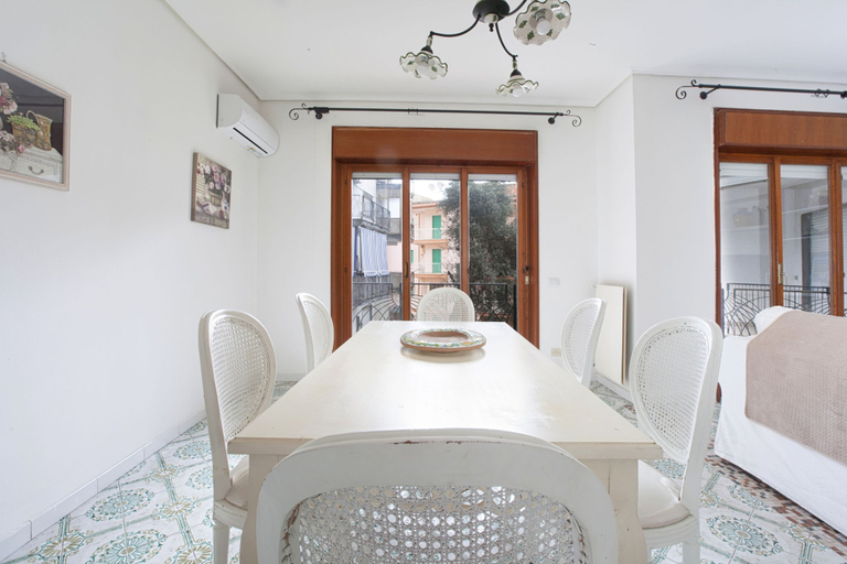 Room 5, Appartamento Annarita Home, Napoli