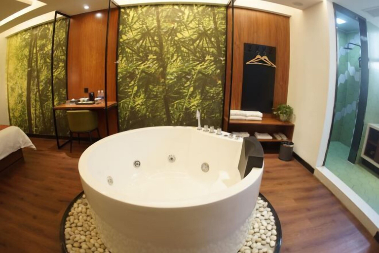 Bathroom, Yunpan Xiangyue hotel, Taiyuan