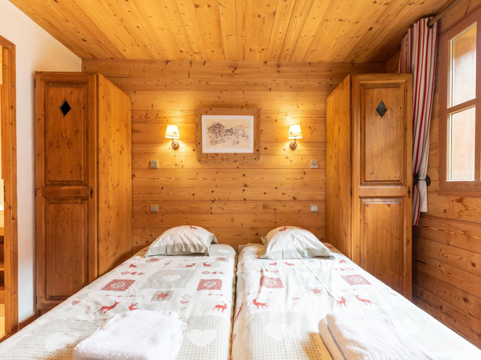 Bedroom 2, Lake-view chalet in Tignes, close to ski area, Savoie