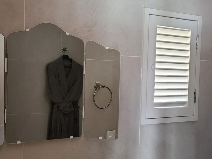 Bathroom 3, Gyeongju Onsaemi Hanok, Gyeongju