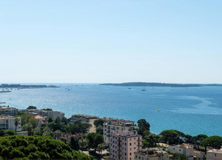 View from property 2, Riviera Hideaway for 2 Guests, Alpes-Maritimes