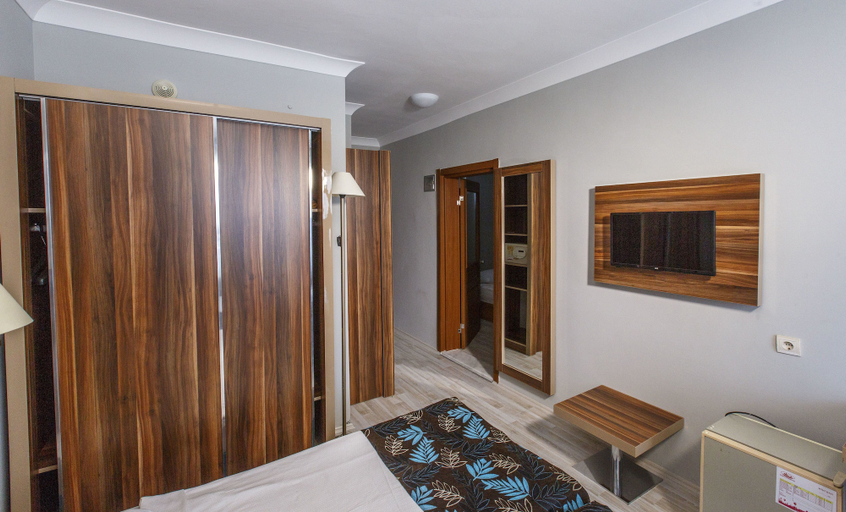 Bedroom 2, Mysea Hotels Alara - All Inclusive, Manavgat