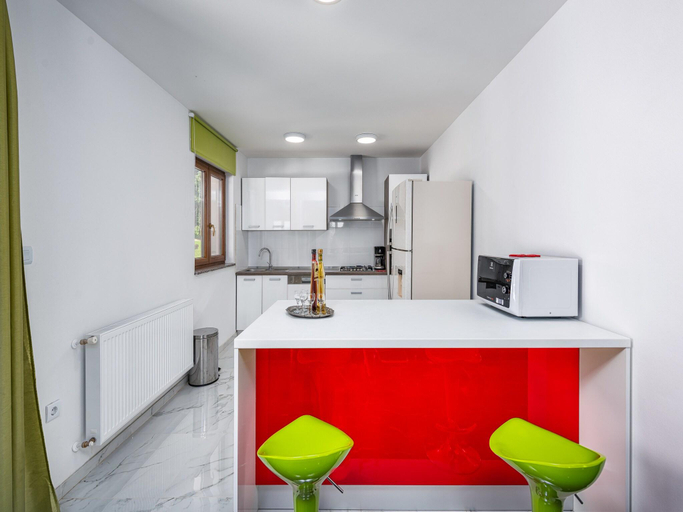 Others 5, Villa in Pazin with Private Pool, Pazin