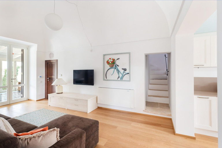 Room 4, Villa Marangi con Piscina, Lecce