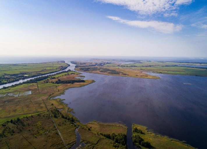 View from property 2, Holiday Home in Grou Near Cycling Route, Boarnsterhim