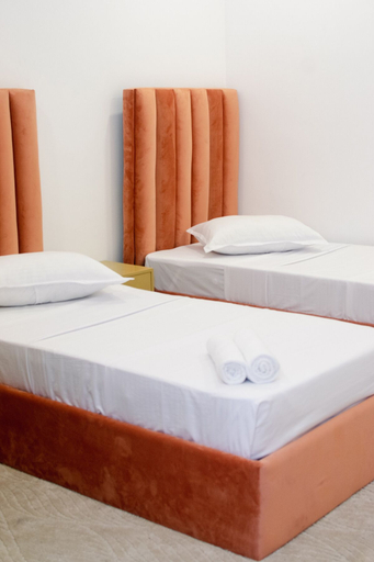 Bedroom 2, Kings Grand Hotel, Colombo