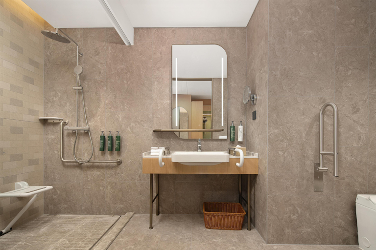 Bathroom 4, Hilton Garden Inn Shannan Gesang Road, Shannan