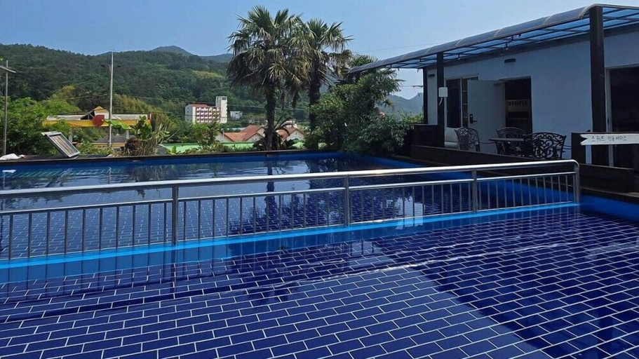 Sport & Beauty 1, Pygmalion pension, Namhae