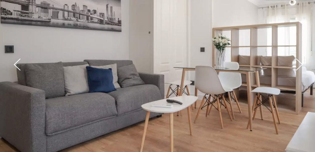 Room 2, Collection Madrid Rio Exterior 3 Personas, Madrid
