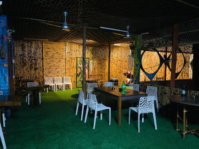 Food & Drinks, Changmai's Inn, Golaghat