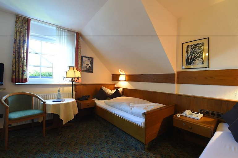 Bedroom 4, Landhotel Gasthof Willecke, Hochsauerlandkreis