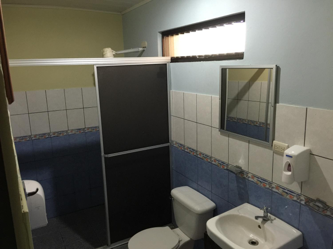 Bathroom 4, Hotel Vale's, San Carlos