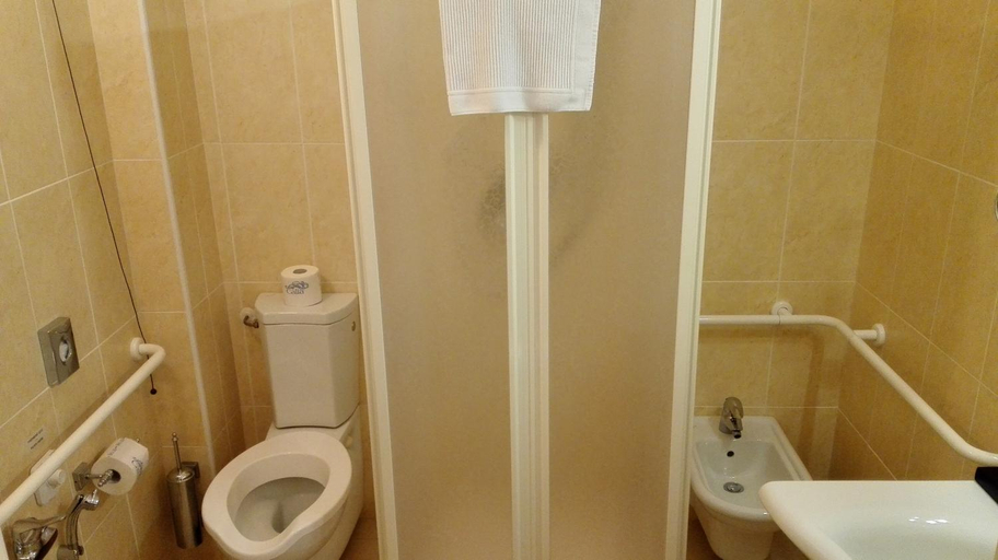 Bathroom 5, Villa Cattani Stuart XVII secolo, Pesaro E Urbino