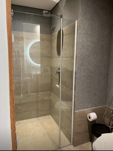 Bathroom 3, Hot Beach Suites, Olímpia