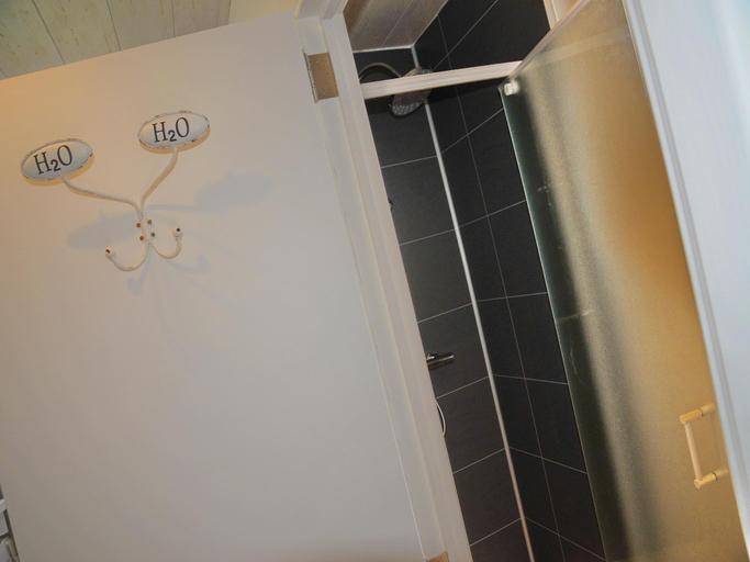 Bathroom 3, Holiday Home in Duruby with Garden BBQ, Luxembourg