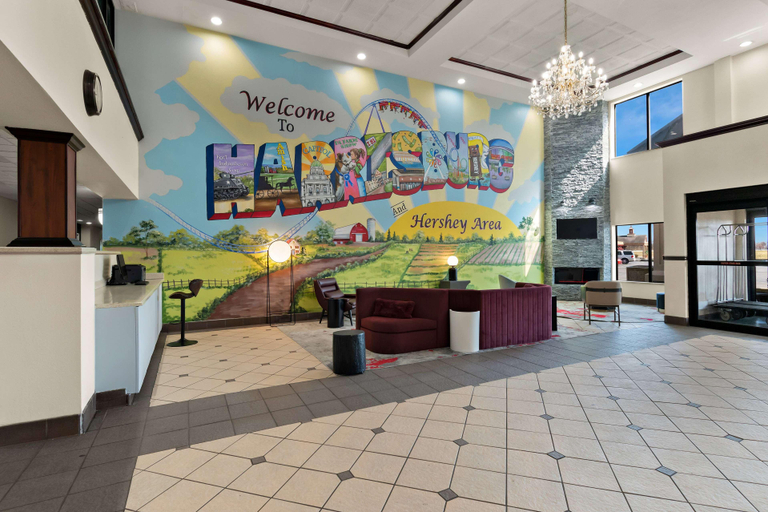 Public Area 2, Ramada by Wyndham Harrisburg/Hershey Area, Dauphin
