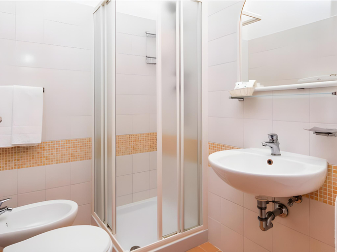 Bathroom, Hotel Bettina, Venezia
