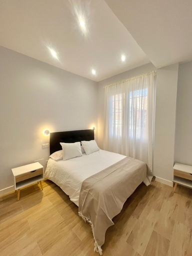 Room 4, Ifema III in Madrid With 1 Bathrooms, Madrid