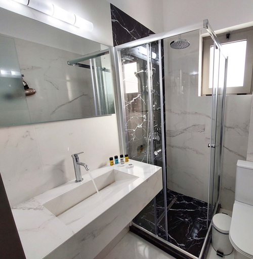 Bathroom, Finikas Suites & Apartments by Airstay, Attica