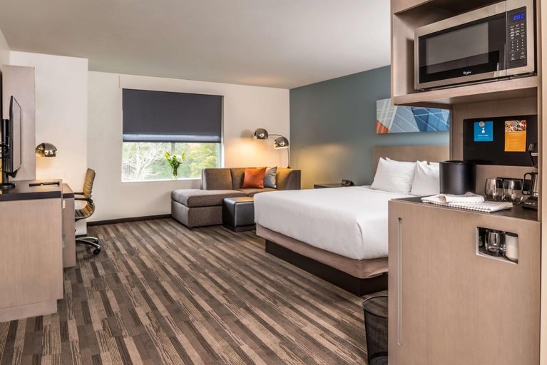 Bedroom 3, Hyatt House Raleigh/Rdu/Brier Creek, Wake