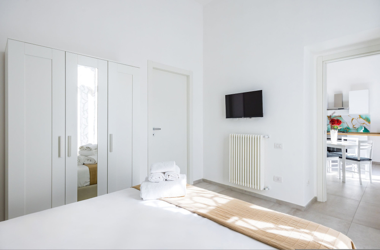 Room 3, Maison Margherita in Naples, Napoli