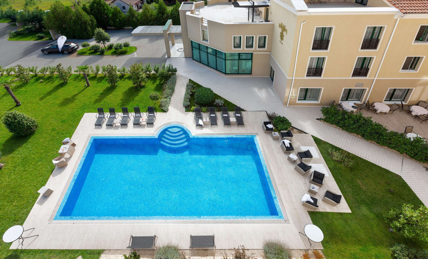 Sport & Beauty 3, Tresor Le Palais Timisoara, Curio Collection By Hilton, Timisoara