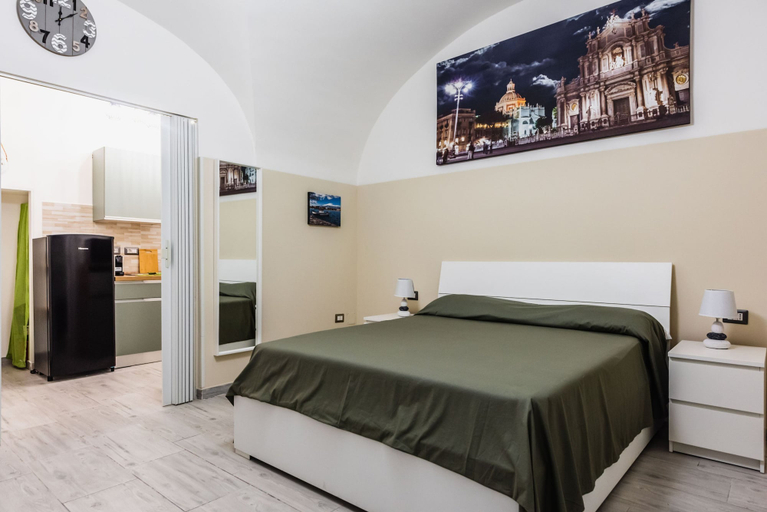 Room 2, Vins Home by Wonderful Italy, Catania