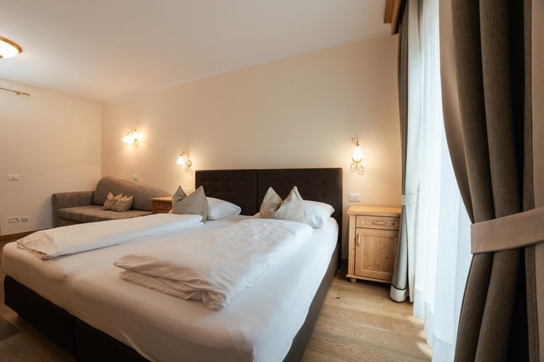 Bedroom 2, Luch Da Pcei, Bolzano