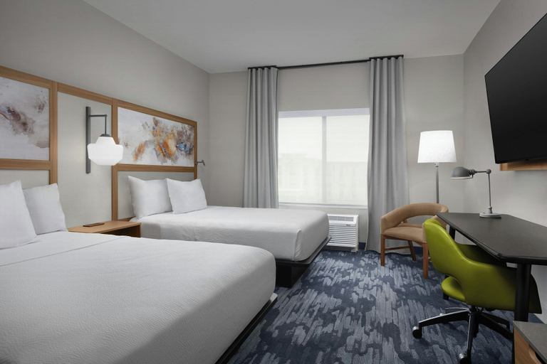 Bedroom 2, Fairfield Inn & Suites by Marriott Sikeston, New Madrid