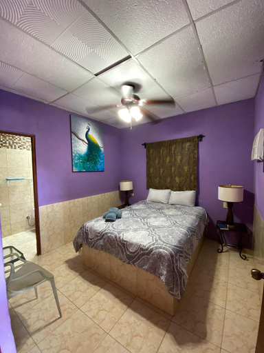 Bedroom 5, Windmill Hostal, Antón