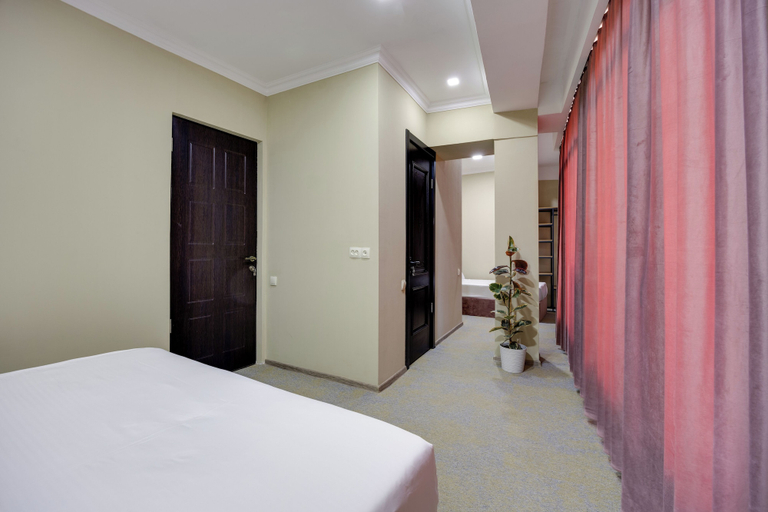 Bedroom 5, Regraph Hotel, Tbilisi