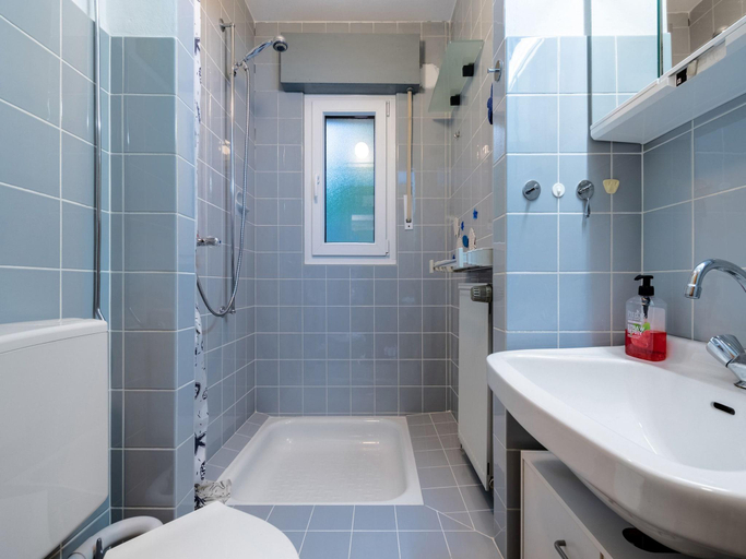 Bathroom 3, Sorpesee Ferienhaus mit Panoramablick, Hochsauerlandkreis