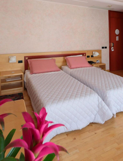 Bedroom 2, Hotel Contà Taste the Experience, Treviso