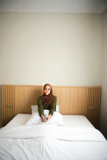 Bedroom 8