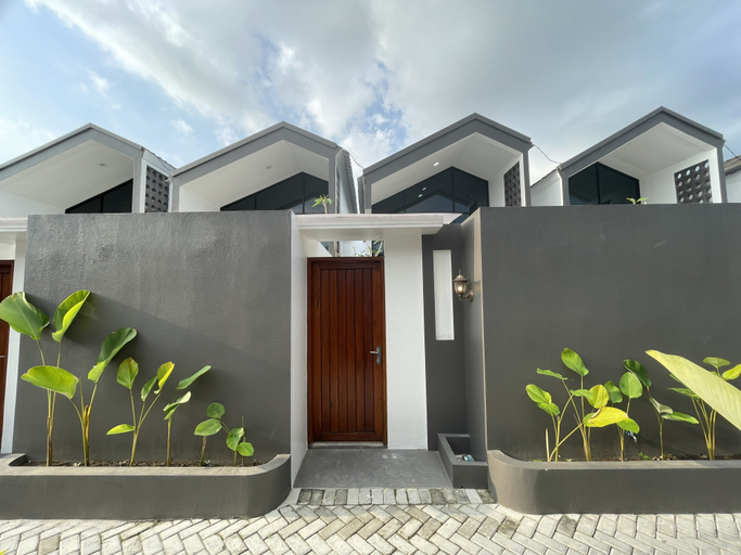 Others 3, Sovilla Prime Jogja, Sleman