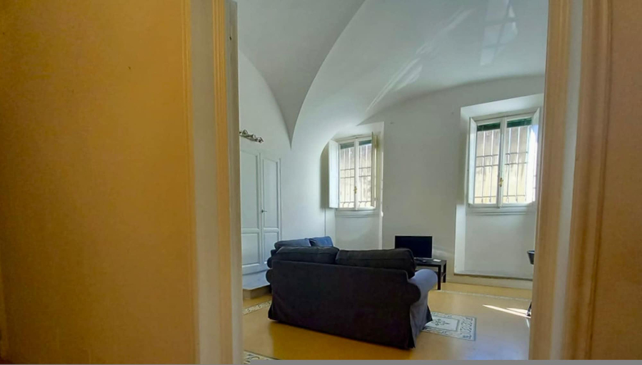 Room 4, Giusti 30 in Firenze, Florence
