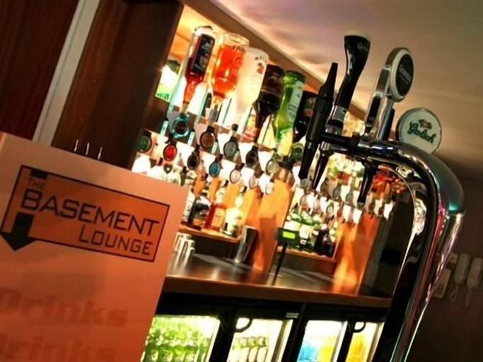 Food & Drinks 5, Dutchman Hotel, Blackpool