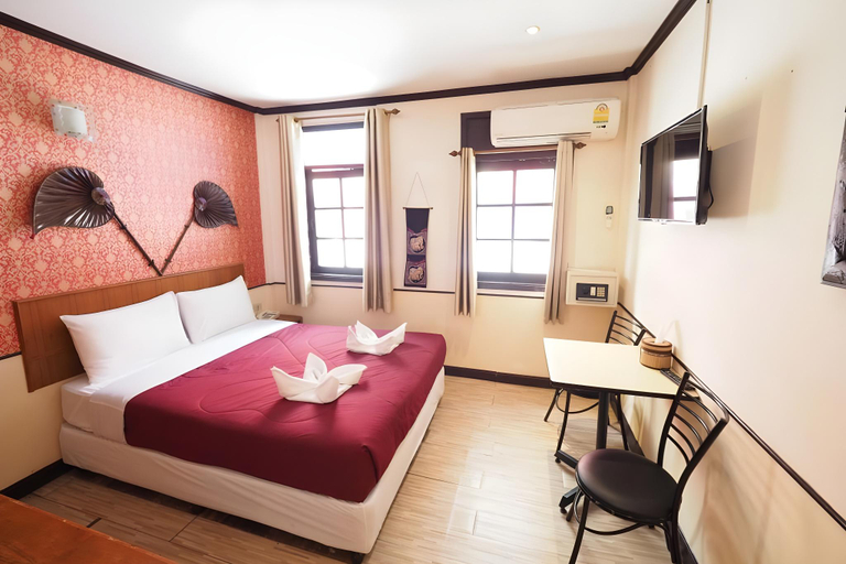 Others 5, Honey House1 hotel, Khlong Toey