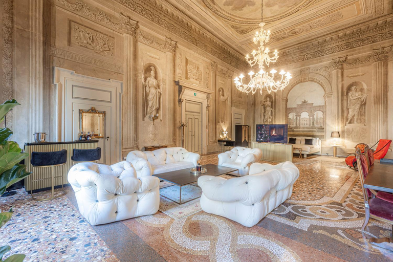 Others 5, Corte Realdi - Palazzo Camozzini, Verona