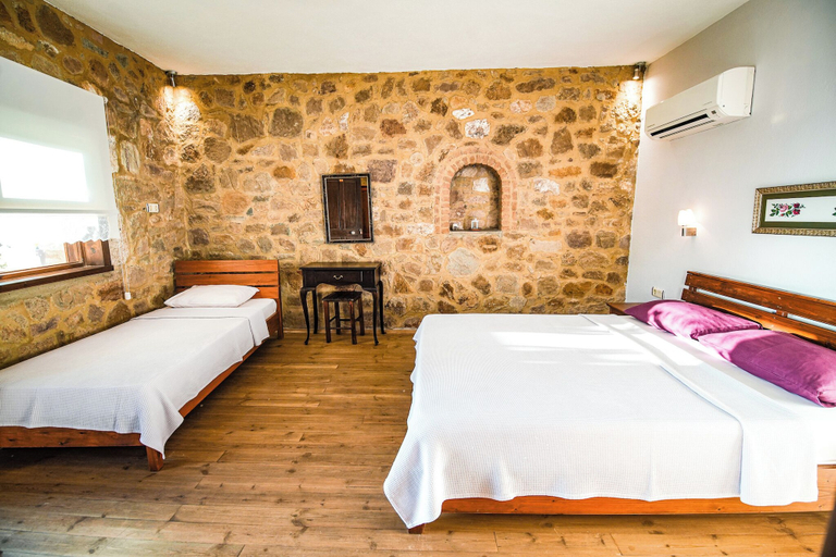 Bedroom 4, Harmani Tatil Çiftliği, Bozcaada