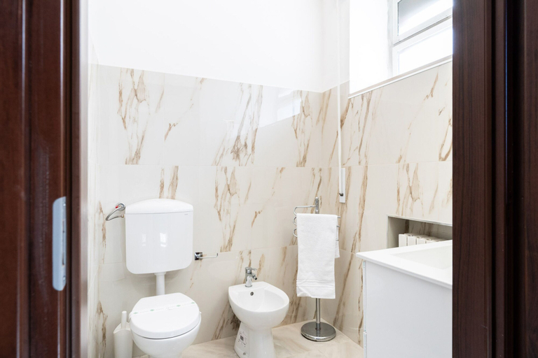 Bathroom 3, Appartamento Matthias by Wonderful Italy, Bari