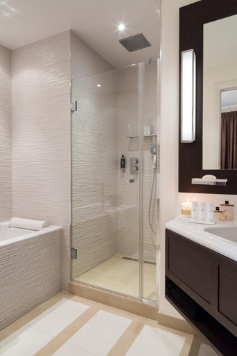 Bathroom 4, Hotel Barriere Le Royal Deauville, Calvados
