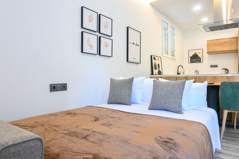 Room 4, M Boy50a Bonito Apartamento de dos Dormitorios e, Madrid