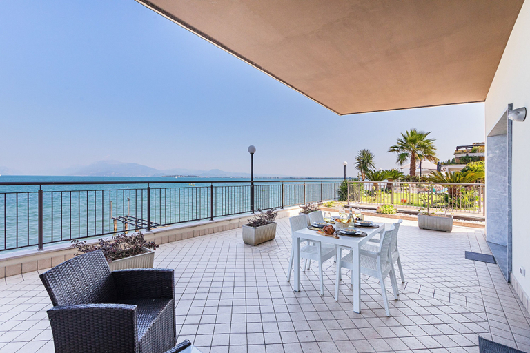 Room 5, Residenza Miralago - 21 Gaia - LOC BK, Brescia