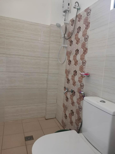 Bathroom 4, Island Front Bangcogon Resort and Restaurant, Oslob