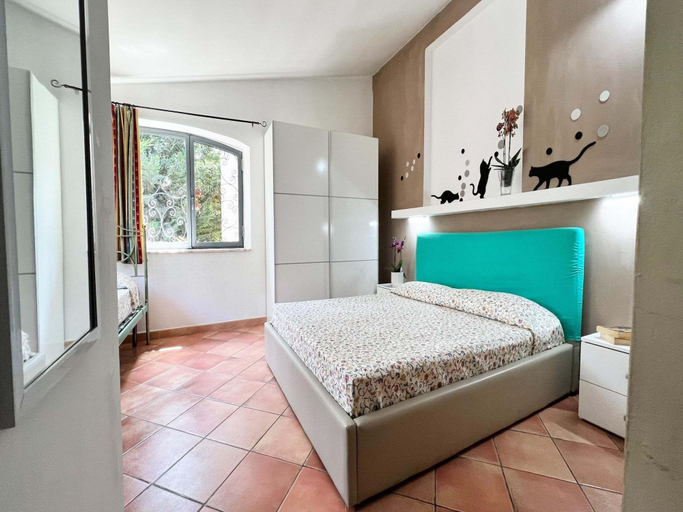 Room 4, Villa, Castellammare del Golfo, Trapani