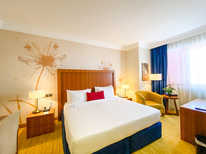 Bedroom 4, City Seasons Al Hamra Hotel, Abu Dhabi City