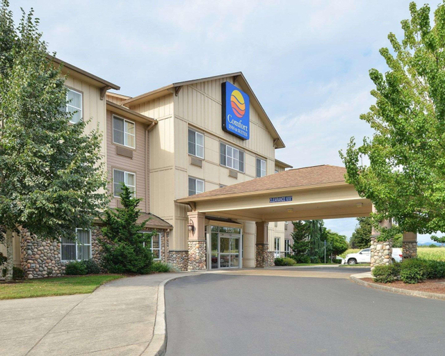 Exterior & Views 2, Comfort Inn & Suites McMinnville, Yamhill