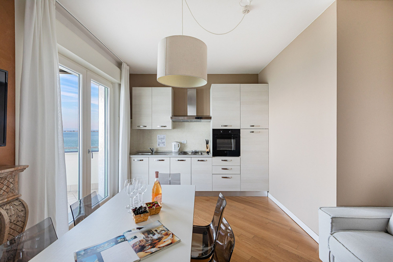 Others 5, Residenza Miralago - 17 Versilia - LOC BK, Brescia